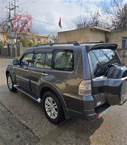 میتسوبیشی پاجیرۆ